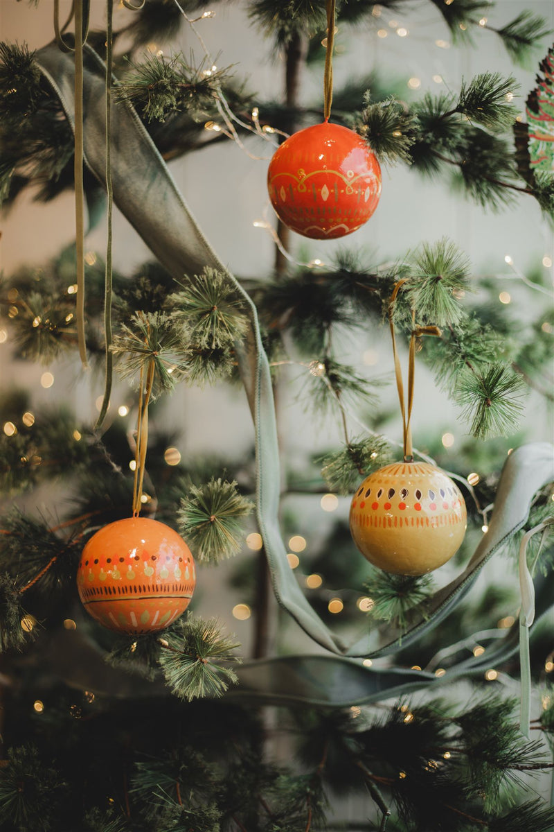 Yuletide Gold Christmas Baubles – Set of Three Homeware East End Press