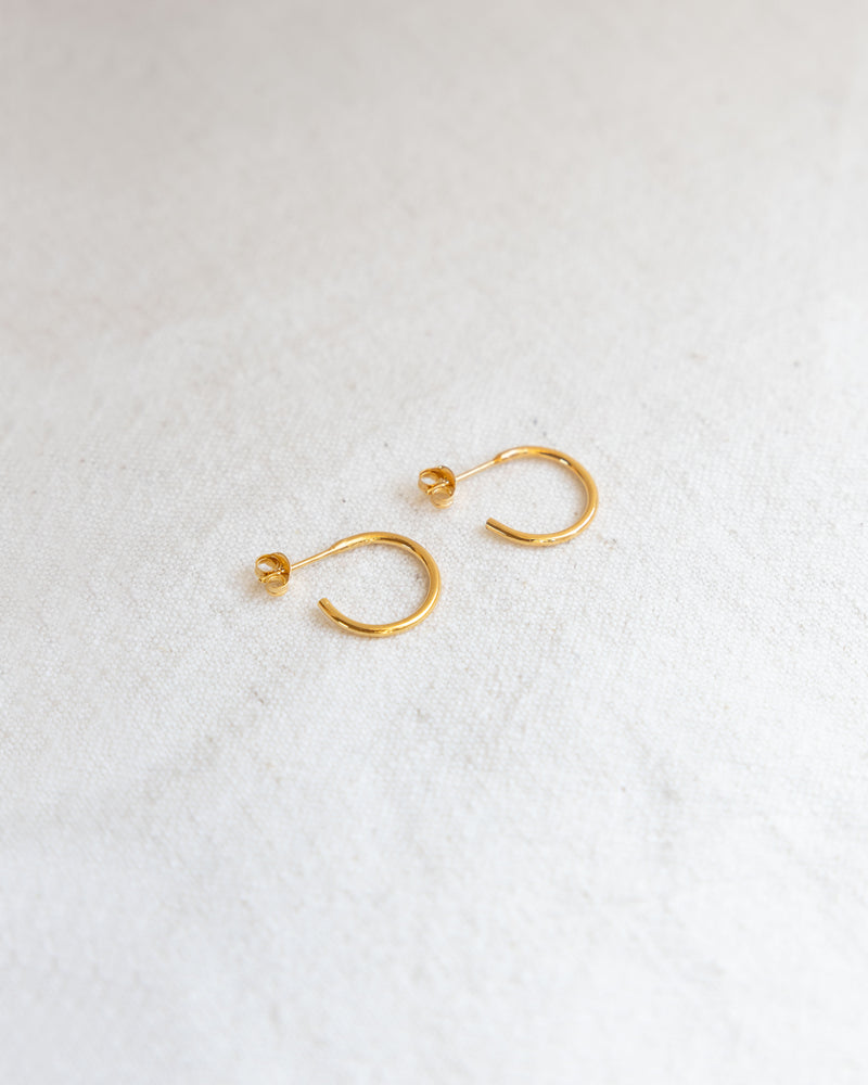 Small Hoop Earrings Jewellery Jen Carter Pearson Yellow gold plated