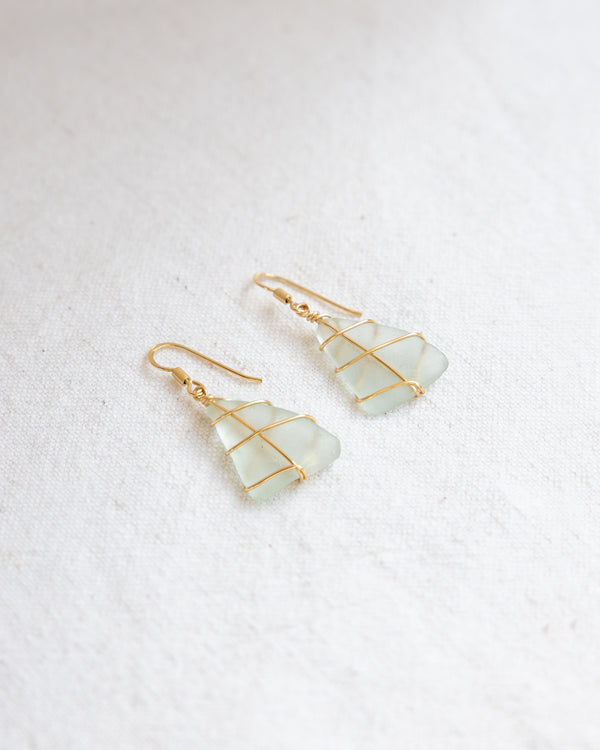 Skye Sea Glass Wire Earrings – Gold
