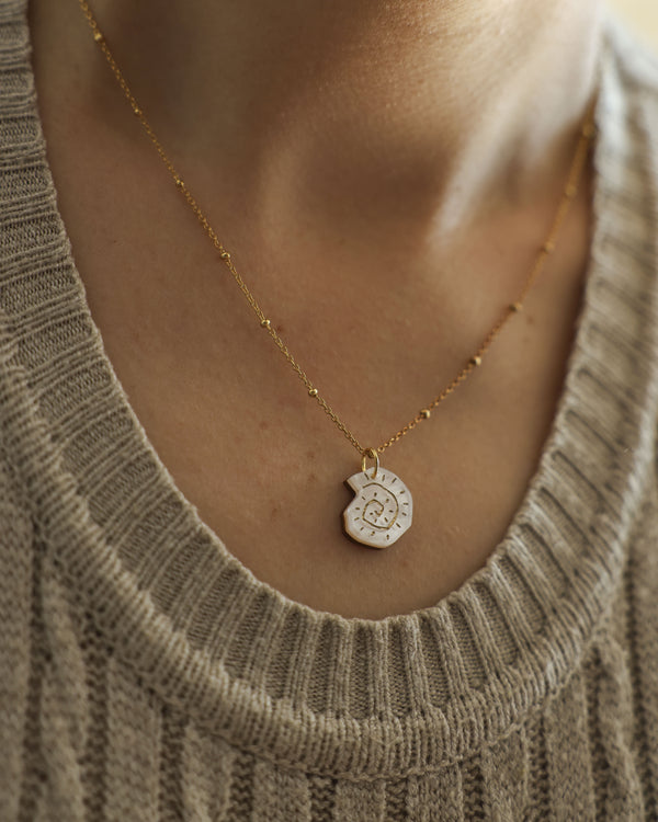 Shell Hoop Necklace