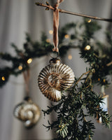 Sachin Shell Bauble – Rustic Gold Seasonal / Occasion Nkuku