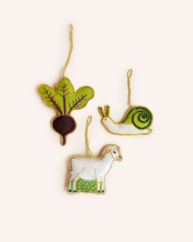 Countryside Christmas Tree Decorations Homeware Ian Snow