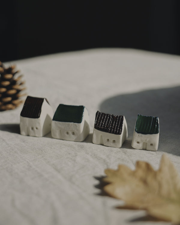 Skye Bothy – Porcelain Green & Brown