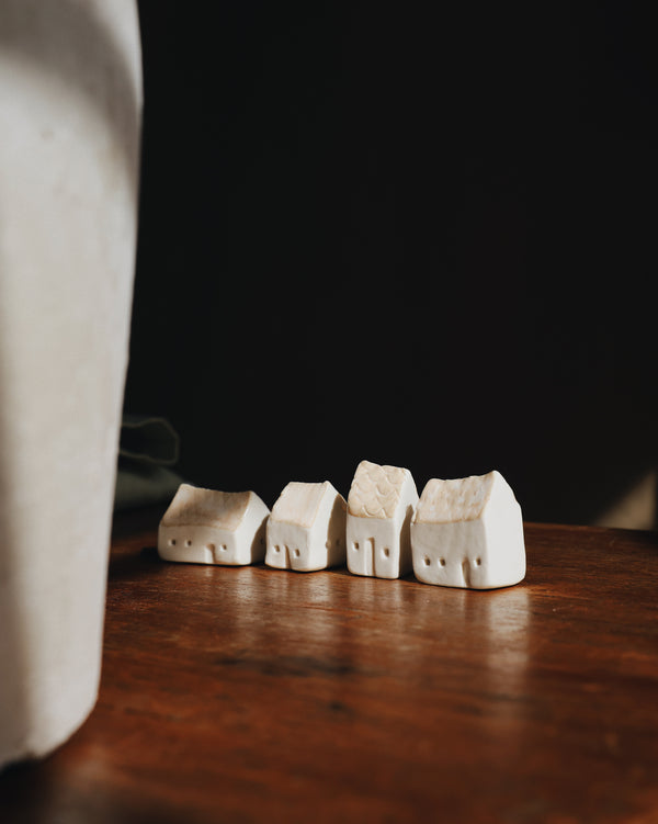 Skye Bothy – Porcelain White