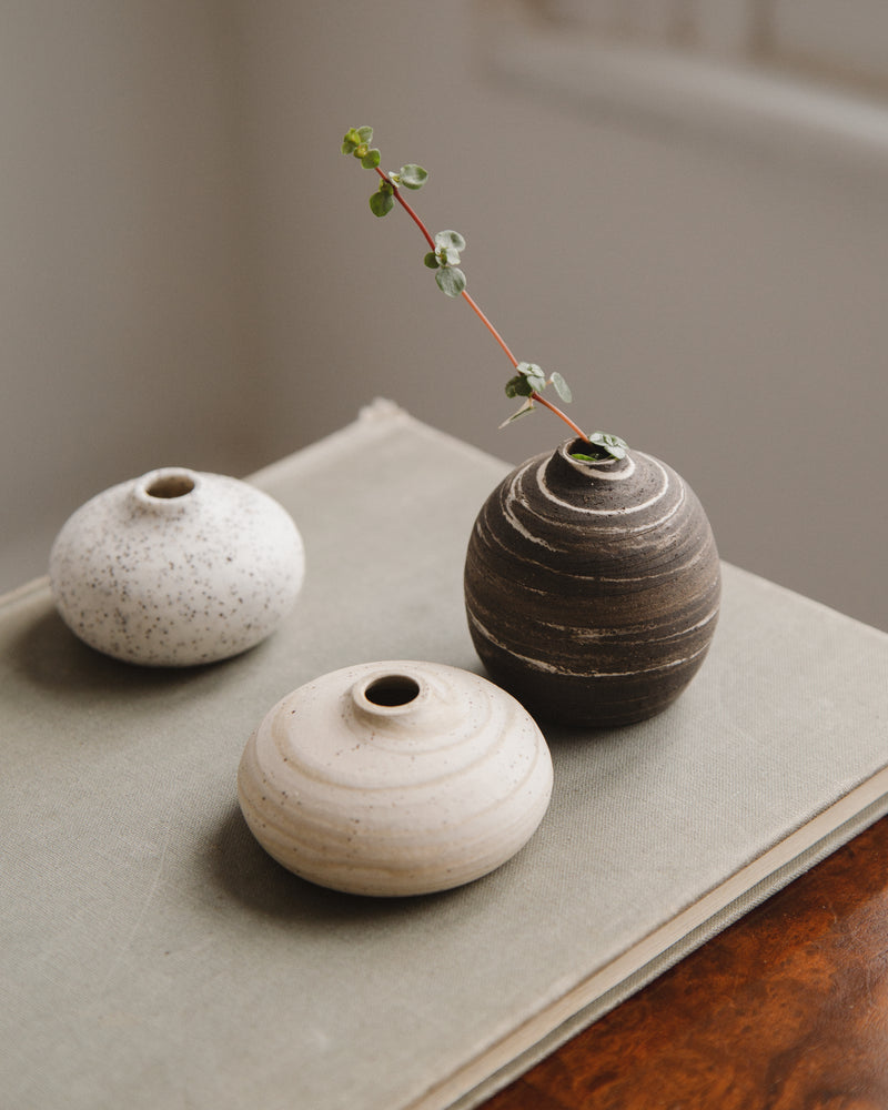 Skye Sand Vase in Cream Marble - Mini