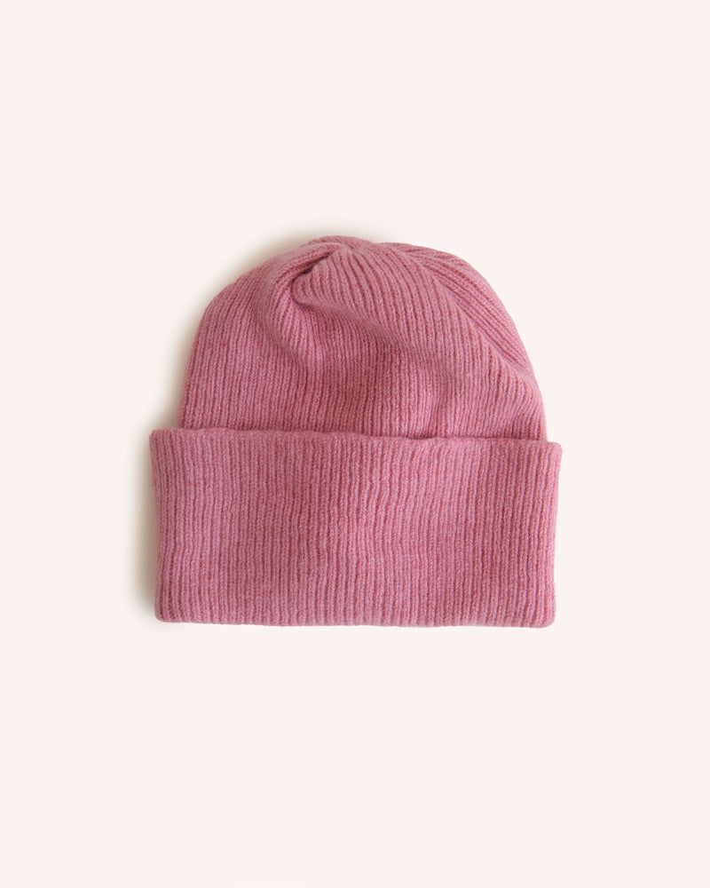 Dusky Pink Lambswool Beanie Hat